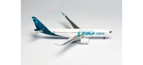 Herpa 571999 Airbus A330-800neo – F-WTTO (1:200)