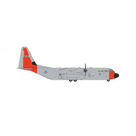   Herpa 572200 Lockheed Martin C-130J-30 Super Hercules USAF - 61st Airlift Squadron, 19th Airlift Wing, Little Rock Air Base  “Four Horsemen” – 08-5705 (1:200)
