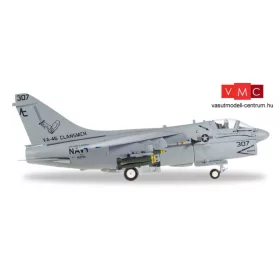   Herpa 580175 Vought A-7E Corsair II - US navy VA-46 Clansmen (1:72)