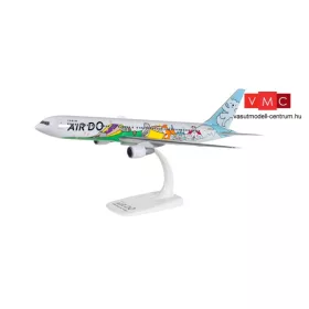   Herpa 611831 Boeing 767-300 Air Do, Bear Do Hakkaido Jet - JA602A (1:200)