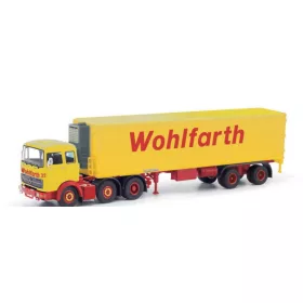   Herpa 87MBS026277 Mercedes-Benz LPS 2032 nyergesvontató, hűtődobozos félpótkocsival - Wohlfahrt (H0)