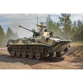 HobbyBoss 80155 Russian BMD-2 harcjármű makett (1/35)