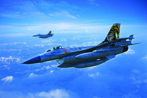 HobbyBoss 80272 General Dynamics F-16A Fighting Falcon repülőgép makett (1/72)