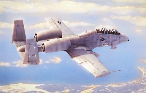 HobbyBoss 80324 N/AW A-10A Thunderbolt II repülőgép makett (1/48)