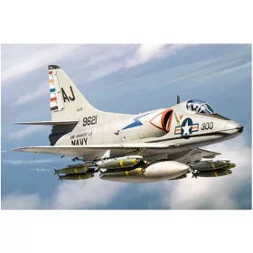   HobbyBoss 81789 Douglas A-4C Skyhawk repülőgép makett (1/48)