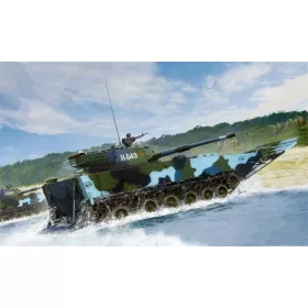 HobbyBoss 82484 PLA ZTD-05 AAAV harcjármű makett (1/35)