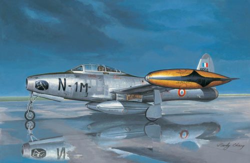 HobbyBoss 83208 F-84G Thunderjet repülőgép makett (1/32)