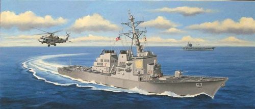 HobbyBoss 83410 USS Cole DDG-67 Hajó makett (1/700)