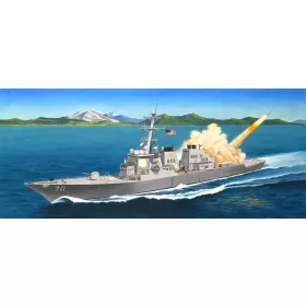 HobbyBoss 83411 USS Hopper DDG-70 Hajó makett (1/700)