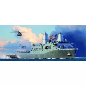 HobbyBoss 83415 USS New York (LPD-21) Hajó makett (1/700)