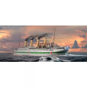 HobbyBoss 83422 HMHS Britannic Hajó makett (1/700)