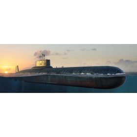  HobbyBoss 83532 Russian Navy Typhoon Class SSBN tengeralattjáró makett (1/350)