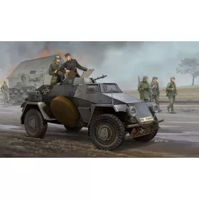   HobbyBoss 83812 German Sd.Kfz.221 Leichter Panzerspahwag (3rd Series) harcjármű makett (1/35)