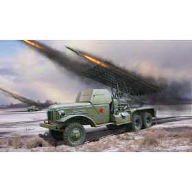 HobbyBoss 83846 Russian BM-13 harcjármű makett (1/35)