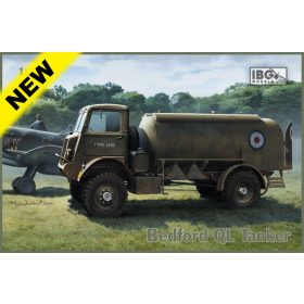 IBG Models 35014 Bedford QL Tanker (1/35) harcjármű makett