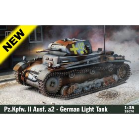   IBG Models 35076 Pz.Kpfw. II Ausf.a2 German Light Tank (1/35) harckocsi makett