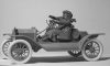 ICM 24014 American Sport Car Drivers(1910s)(1 male 1 female figures) (1/24)