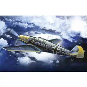 ICM 72135 Messerschmitt Bf 109E-7/B (1/72)