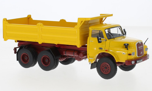 IXO 254957 MAN DHAK 26.280 6x6 Kipper dark yellow, 1971 (IXOTRUD003) (1:43)