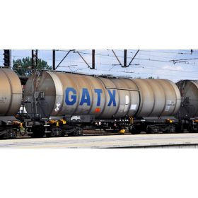  Igra Model 96200032 Tartálykocsi fékállással, négytengelyes Zacens, nagy GATX logóval (E6) (TT)