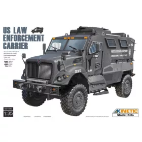   KINETIC 61017 International MaxxPro US Law Enforcement Carrier 1/35 makett