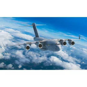 KINETIC 72003 C-17A Globemaster III 1/72 repülőgép makett