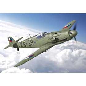 KPM0218 Avia S-199 w/wing guns repülőgép makett 1/72