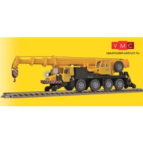 Kibri 10558 Liebherr LTM 1050-4 autódaru, közút/vasút adapterrel, működő villogóval (H0