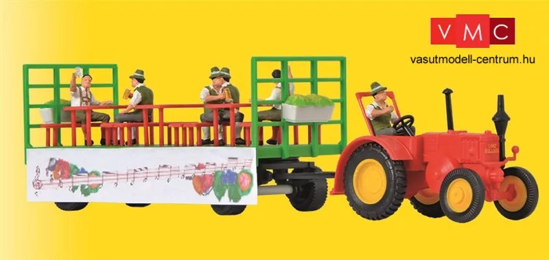 Kibri 12226 Lanz Traktor fesztivál pótkocsival, figurákkal
