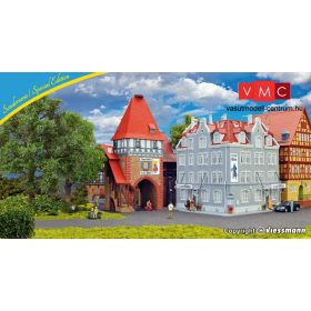 Kibri 12507 Emeletes városi sarokház városkapuval - Hotel Ritter (H0)