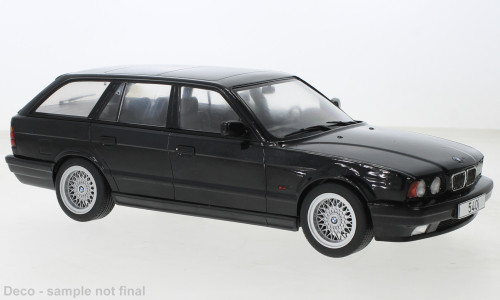 MCG 18329 BMW 5er (E34) Touring, 1991, metál színben - fekete (265888) (1:18)