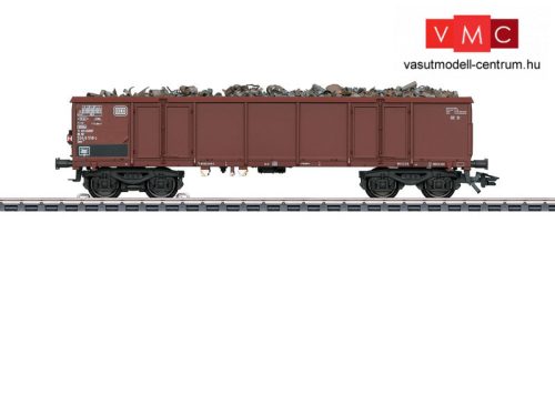 Märklin 46913 Nyitott négytengelyes teherkocsi, Eaos, ócskavas rakománnyal, végzárvilágítással, DB (E4) (H0) - AC / Sound