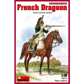   MiniArt 16016 French Dragoon. Napoleonic Wars. (1/16) Történelmi figura makett