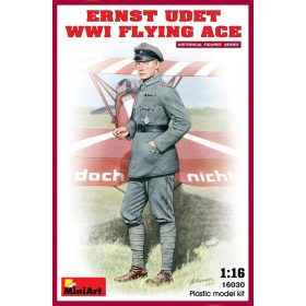   MiniArt 16030 Ernst Udet. WW1 Flying Ace (1/16) Történelmi figura makett