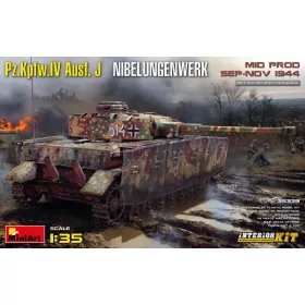  MiniArt 35339 Pz.Kpfw.Iv Ausf. J Nibelungenwerk. Mid Prod. (Sep-Nov 1944) Interior Kit (1/35) Harcjármű makett