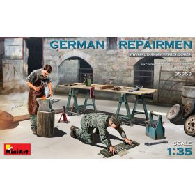 MiniArt 35353 German Repairmen (1/35) Katonai figura makett