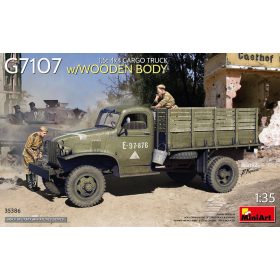   MiniArt 35386 1,5t 4x4 G7107 Cargo Truck w/Wooden Body (1/35) Teherautó makett