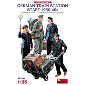   MiniArt 38010 German Train Station Staff 1930-40s (1/35) Civil figura makett
