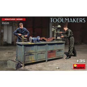 MiniArt 38048 Toolmakers (1/35) Civil figura makett
