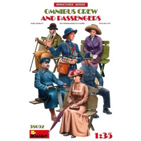   MiniArt 38092 Omnibus Crew and Passengers (1/35) Civil figura makett