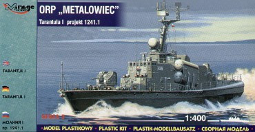 Mirage Hobby 40032 ORP 'METALOWIEC' - TARANTUL I CORVETTE (1/400) Hajó makett