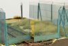 Model Scene 41141 Chain mesh gate for high fence, 1:120 - Magas dróthálós kerítés, kapuval és szögesdróttal (TT)
