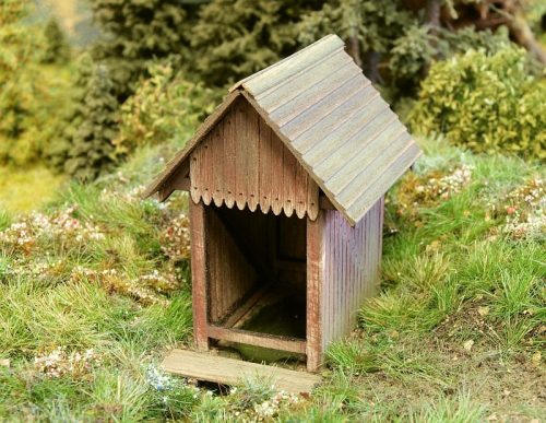 Model Scene 94505 Forest well (kit) 1:45 / 1:48 - Fedett erdei forrás (0) - építőkészlet