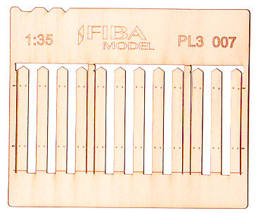 Model Scene PL3-007 Wooden fence 1:35 - type 7 - Deszkakerítés 1/35