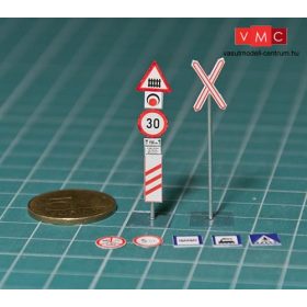 Papírbakter 560 Közúti jelzőtáblák, vasúti átjáró készlet (0)