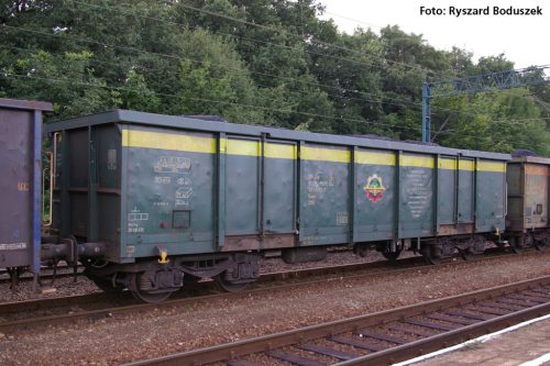 Piko 28314 Nyitott négytengelyes teherkocsi-pár, Eaos, PKP (E5) (H0)