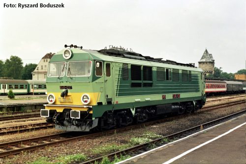 Piko 52876 Dízelmozdony SU46, PKP (E5) (H0)