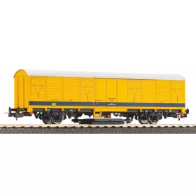   Piko 54326 Fedett teherkocsi síntisztító betéttel, PKP-PLK (E6) (H0)