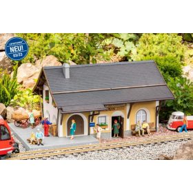 Pola 330861 Vasútállomás Lavin (G)