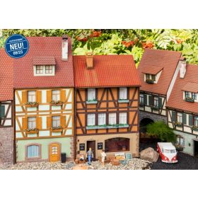 Pola 331769 Favázas emeletes sorház, felezett épület (G)